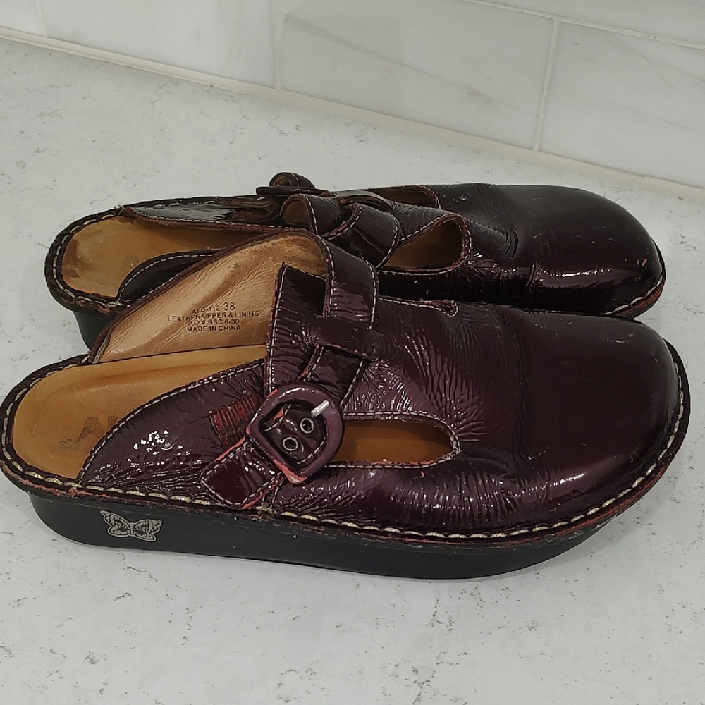 Algeria ALG-112 Burgundy Leather Clogs with Buckle SIZE 38